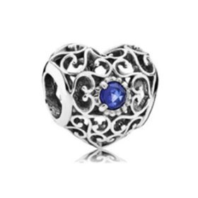 Pandora Stílusú Szivecskés Charm