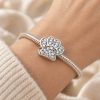 Pandora Stílusú Mancs Charm – Szépséghibás