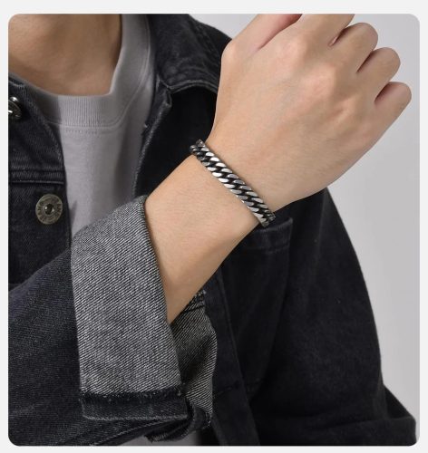 Nemesacél Ezüst Színű Miami Férfi Karkötő 21CM / 8.5MM