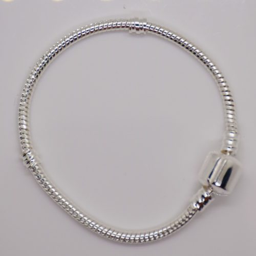 Női Pandora Stílúsú Ezüstözött Karkötő 18CM