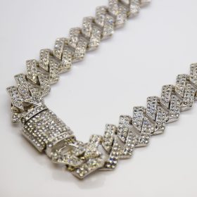   Férfi Ezüst Színű Kubai Láncos Köves Nyaklánc 51 CM / 15MM